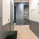 Brand New 4 Bedroom 2,5 Bath , Lux , Central
