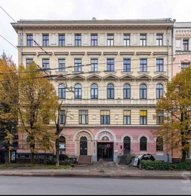 Brand New 4 Bedroom 2,5 Bath , Lux , Appartement Riga